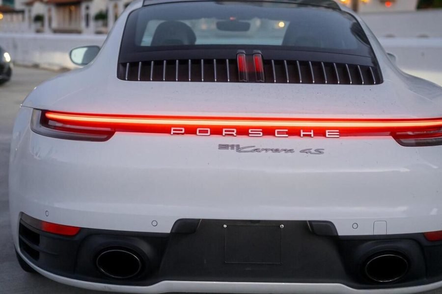 2020 Porsche 911 Carrera 4S