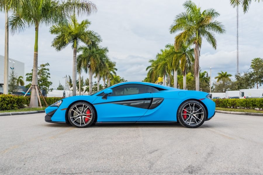 McLaren 570S 2016