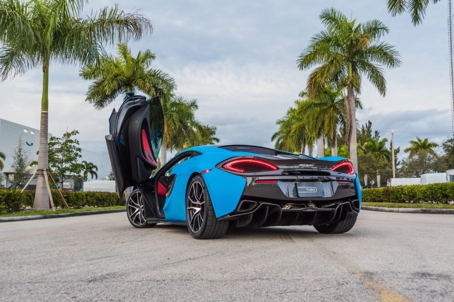 McLaren 570S 2016