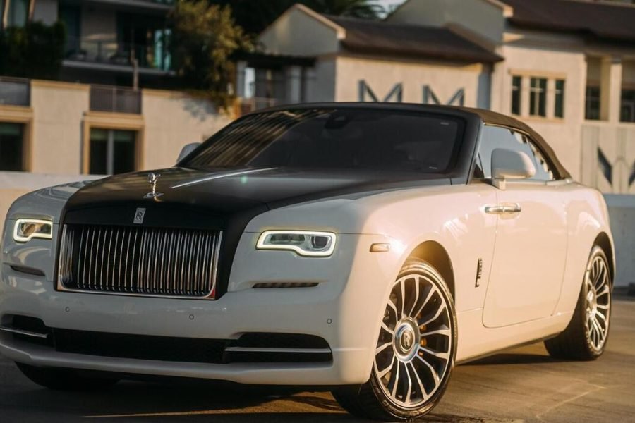 Rolls Royce Dawn 2018