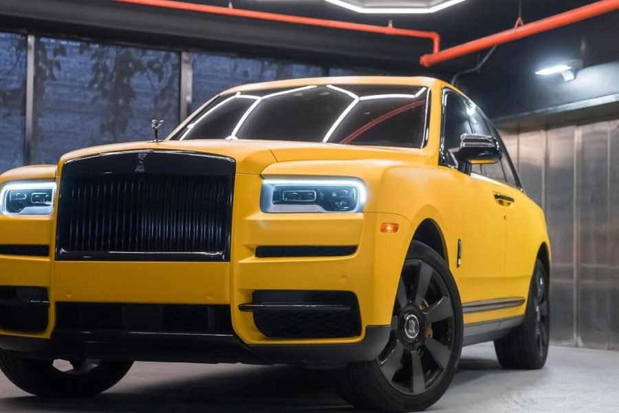 Rolls Royce Cullinan 2020