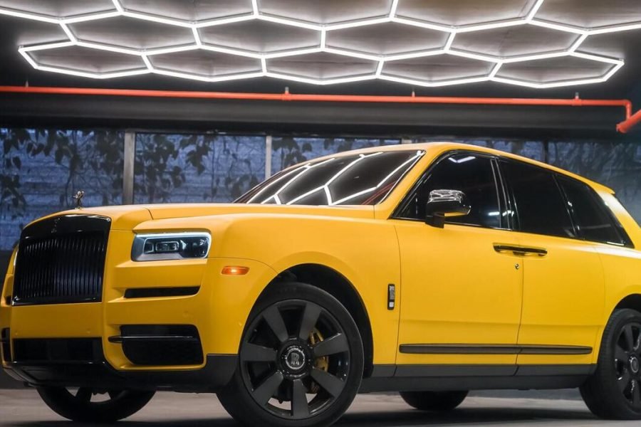 Rolls Royce Cullinan 2020