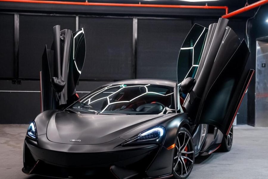 McLaren 570S 2016