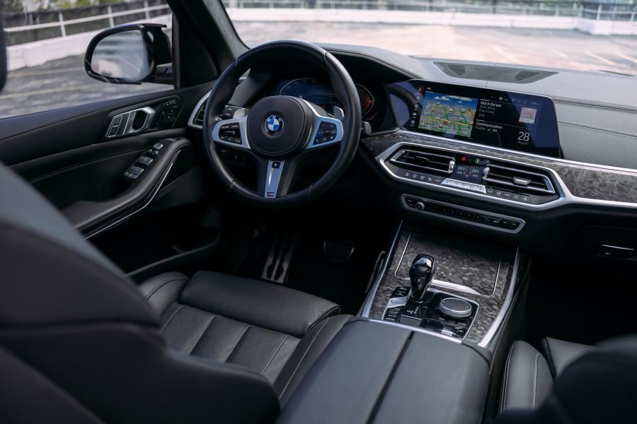 BMW X7 2021